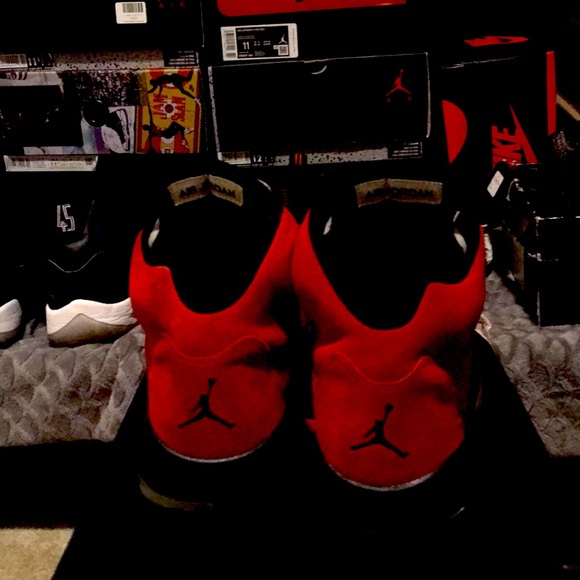 Retro Jordan 5 Ragging Bull - Picture 3 of 8